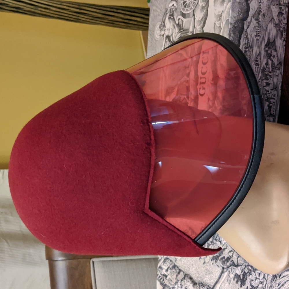 Gucci Transparent Panel Visor Hat Red Visiera Show - image 3